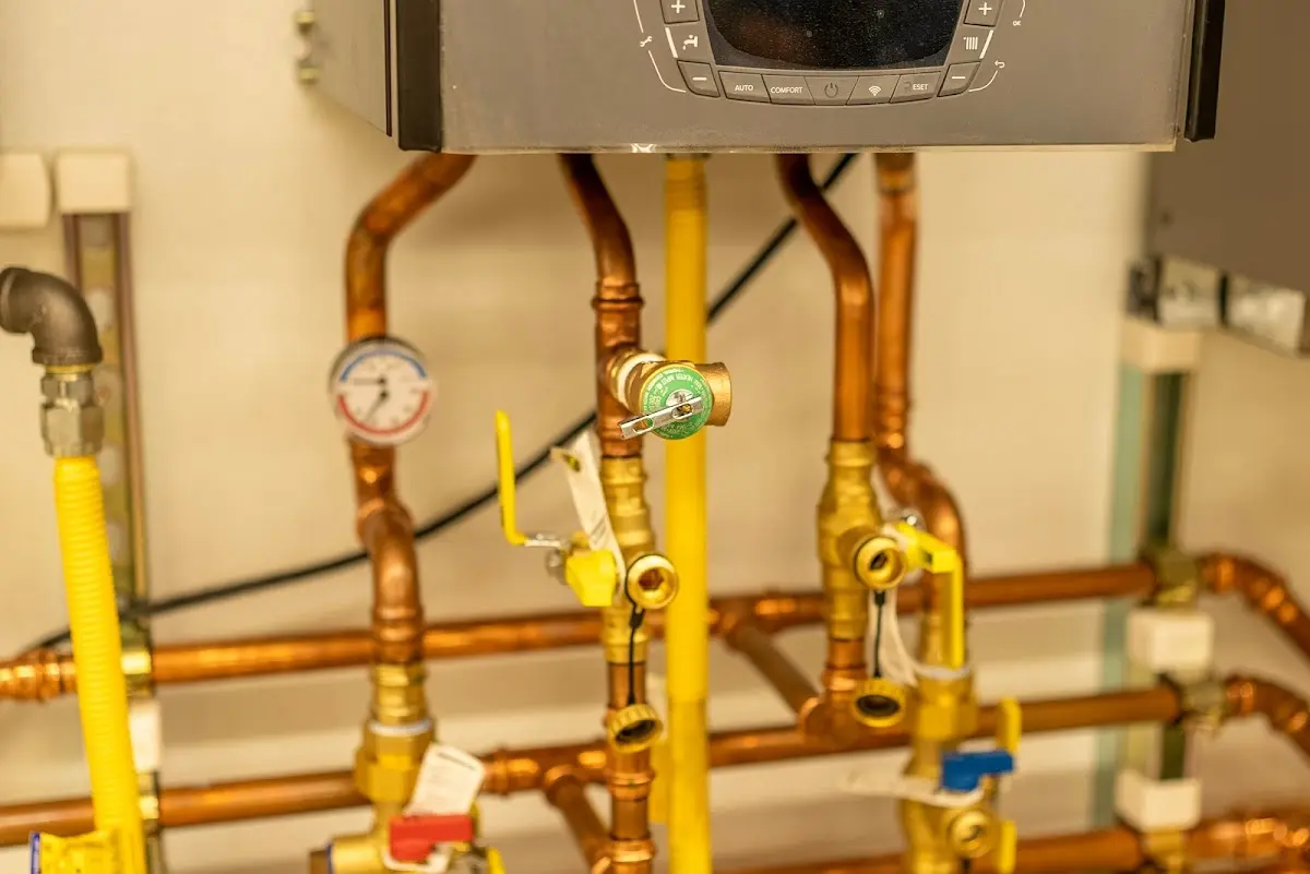 Licensed technician providing Emergency Plumbing for a homeowner in Rahway